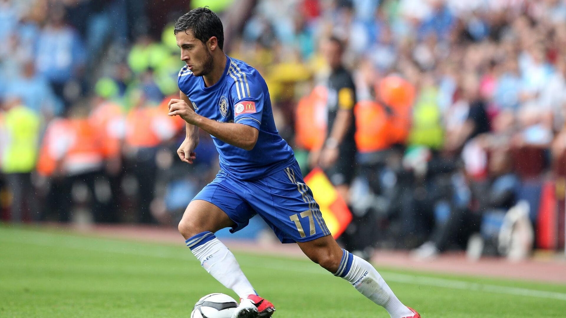 拼搏铸就中国篮球不灭传奇