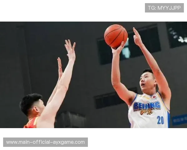 北京首钢在主场以压倒性优势击败江苏队，北京首钢今年战绩