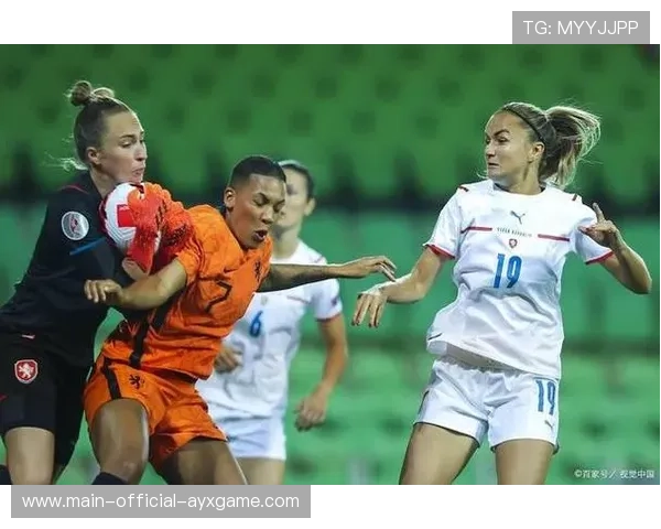 哥伦比亚女足在巴黎奥运会比赛中以2-0战胜新西兰，哥伦比亚男足